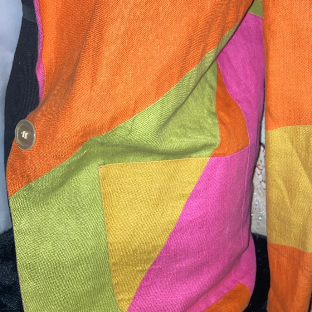 100% Lining Shell 100% Polyester Lining 1 Button … - image 3